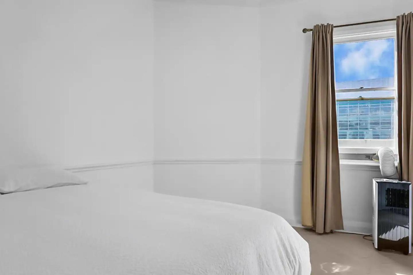 Venus By The Harbour Budget Hotel Sídney Exterior foto